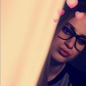 Meet your Posher, Jenna